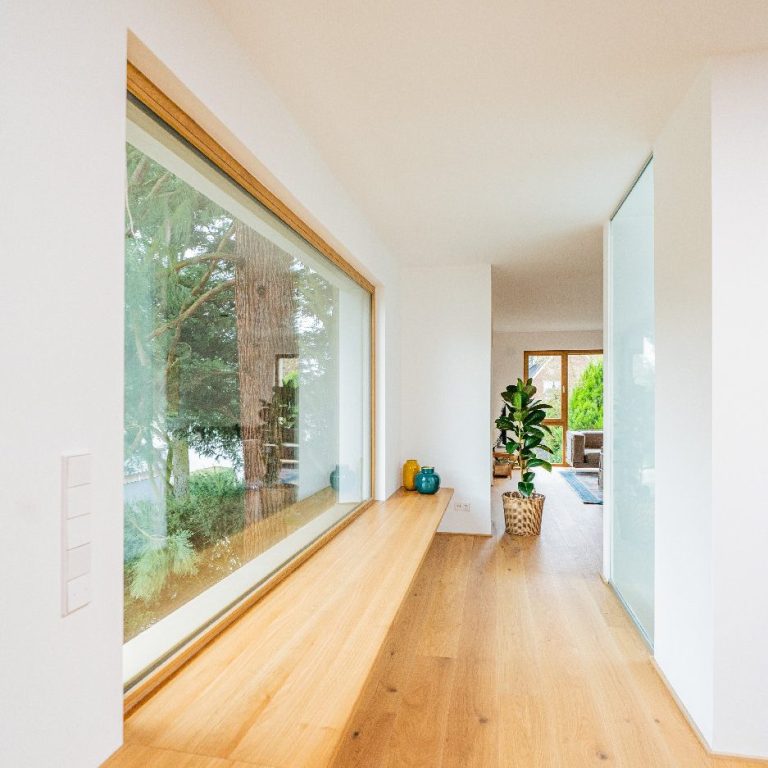 Projekt Das Baumhaus Das Baumhaus - Kernsanierung und Aufstockung in Holztafelbauweise